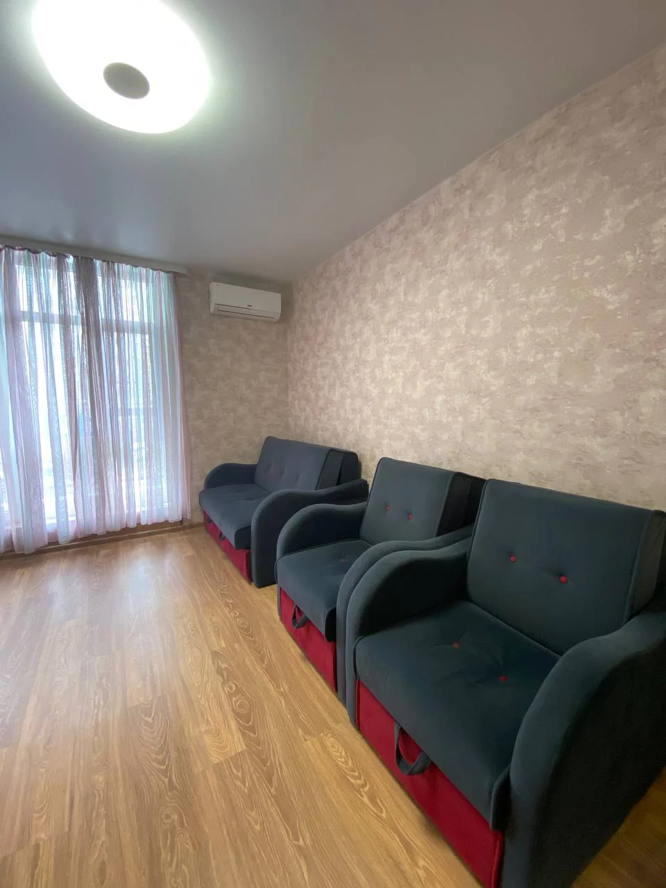 Снять посуточно студию-эконом в Сочи у моря (Гайдара 22) 6