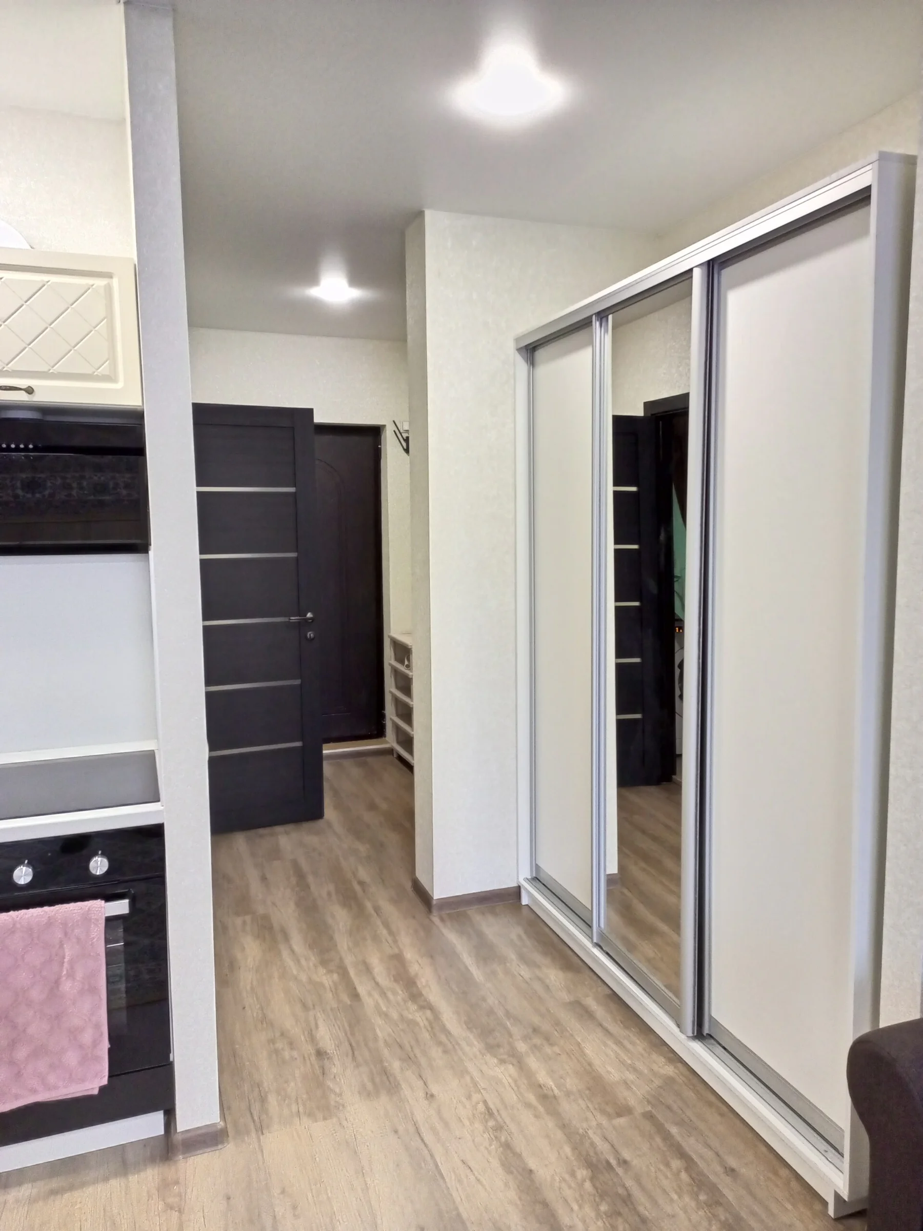 Снять посуточно студию в Сочи у моря (Гайдара 22) 3