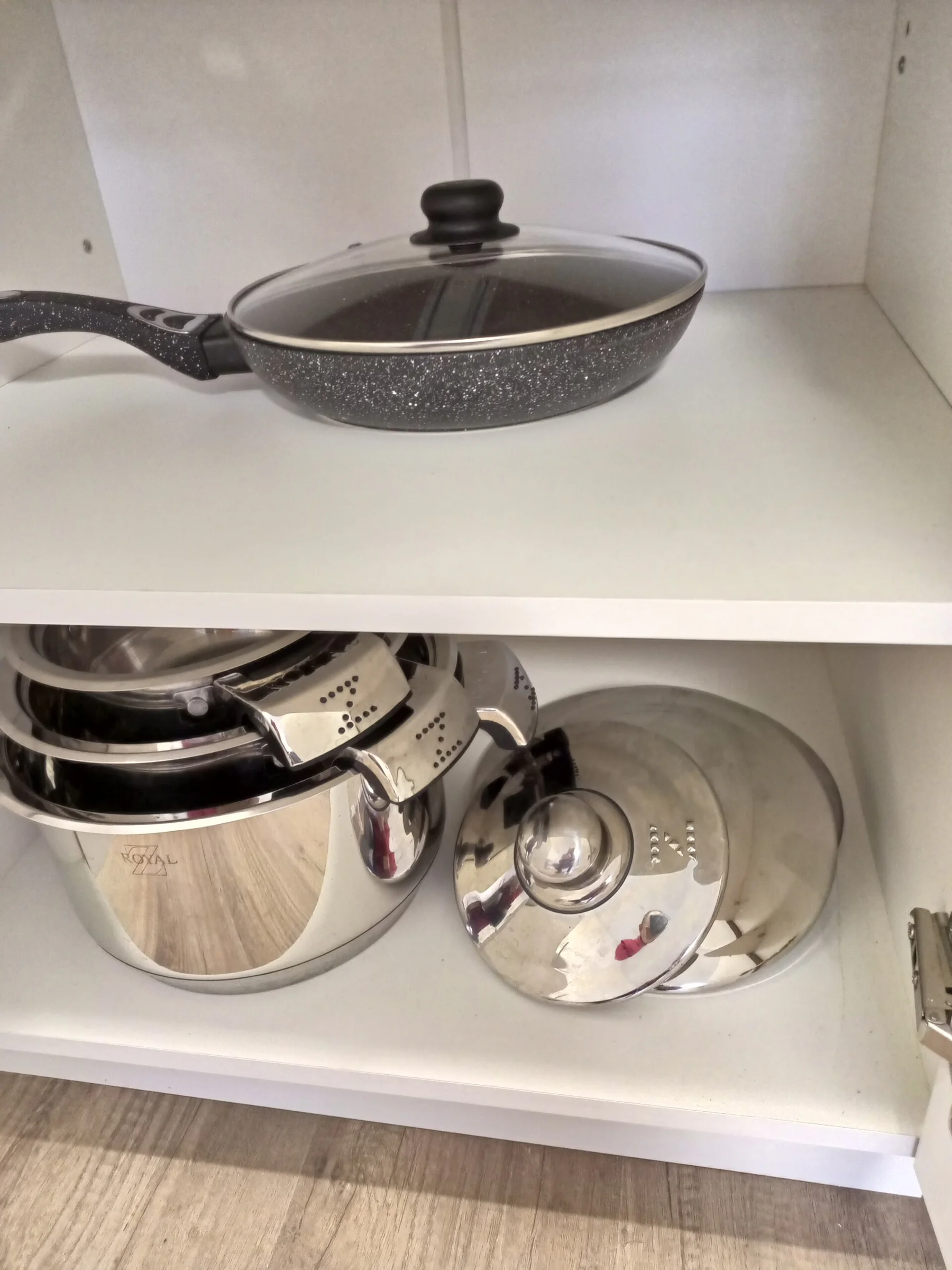 Снять посуточно студию в Сочи у моря (Гайдара 22) 14