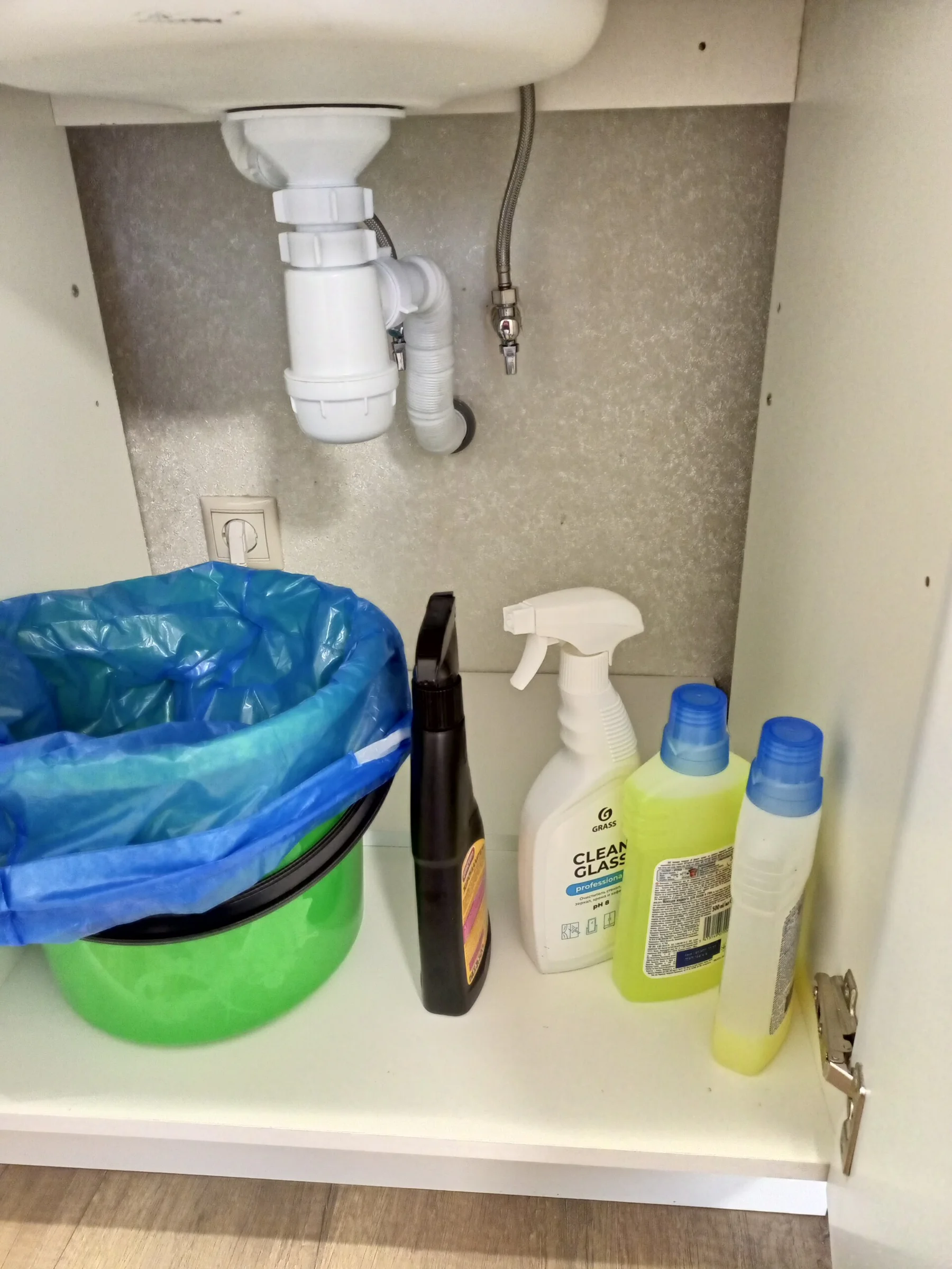 Снять посуточно студию в Сочи у моря (Гайдара 22) 15