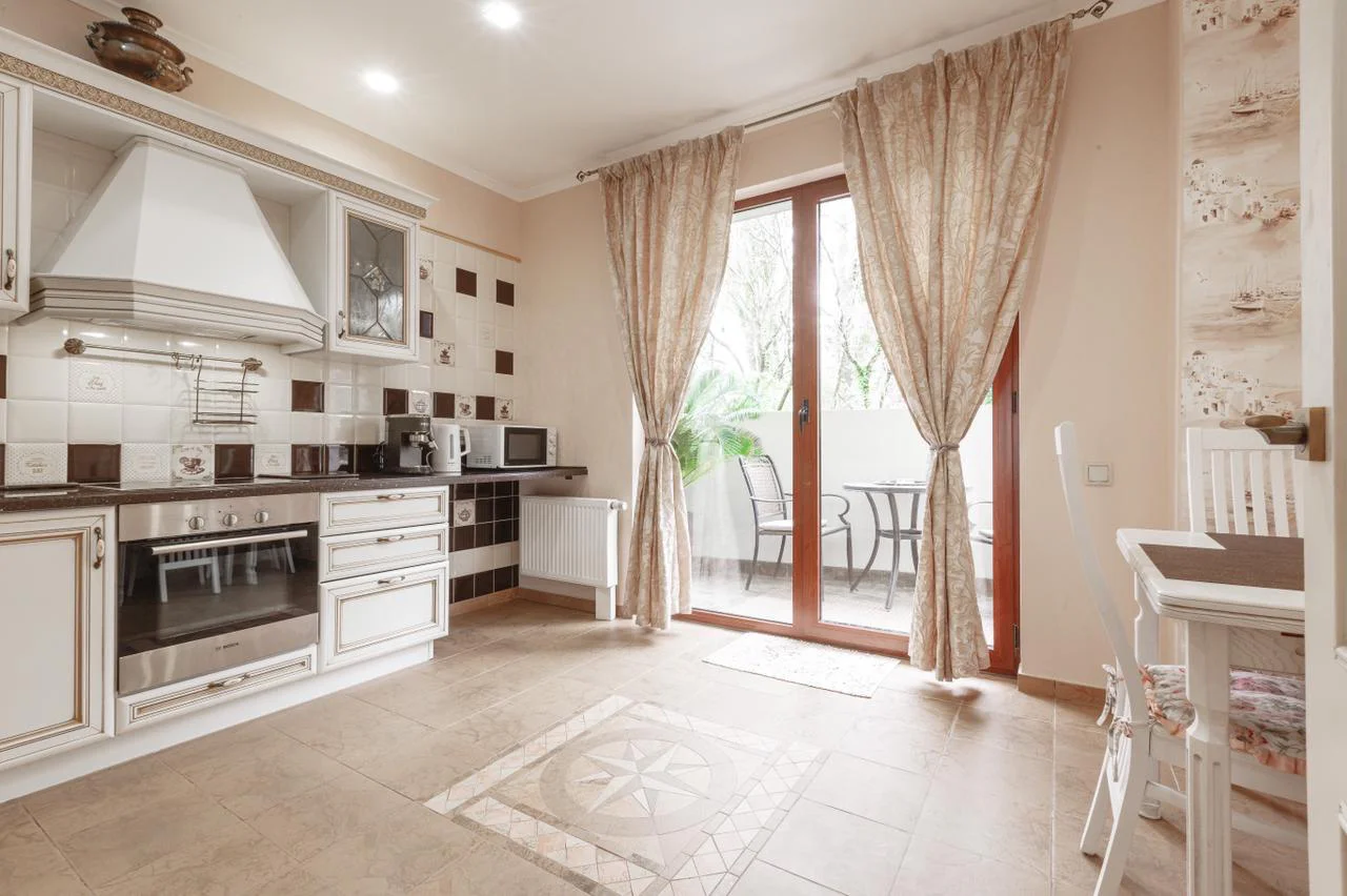 ПРИВАТНОСТЬ И КОМФОРТ В РЕЗИДЕНЦИИ САНТОРИНИ от HomeHotelSochi 2