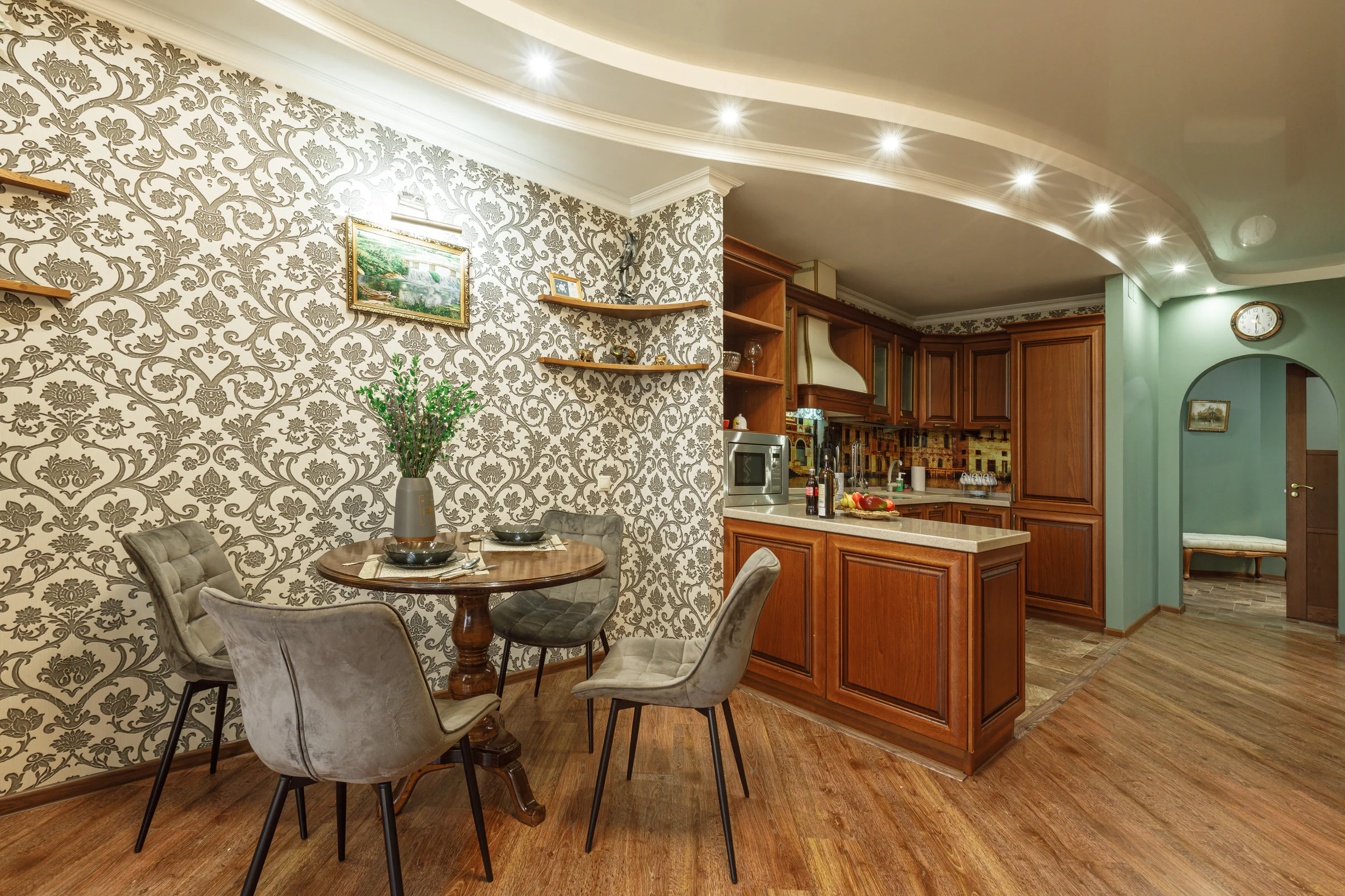 Просторная квартира в центре Сочи 4