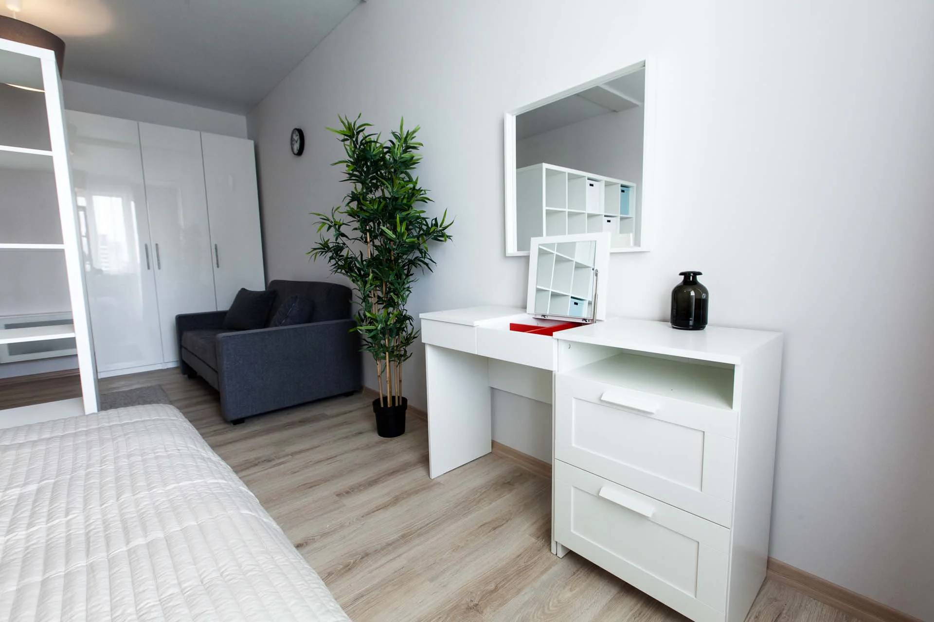 Светлые апартаменты на Туапсинской от HomeHotelSochi 15