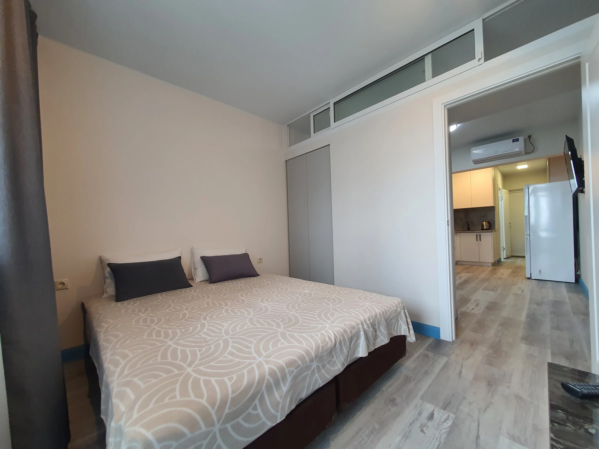 Апартаменты с видом на море на Ленина от HomeHotelSochi 3