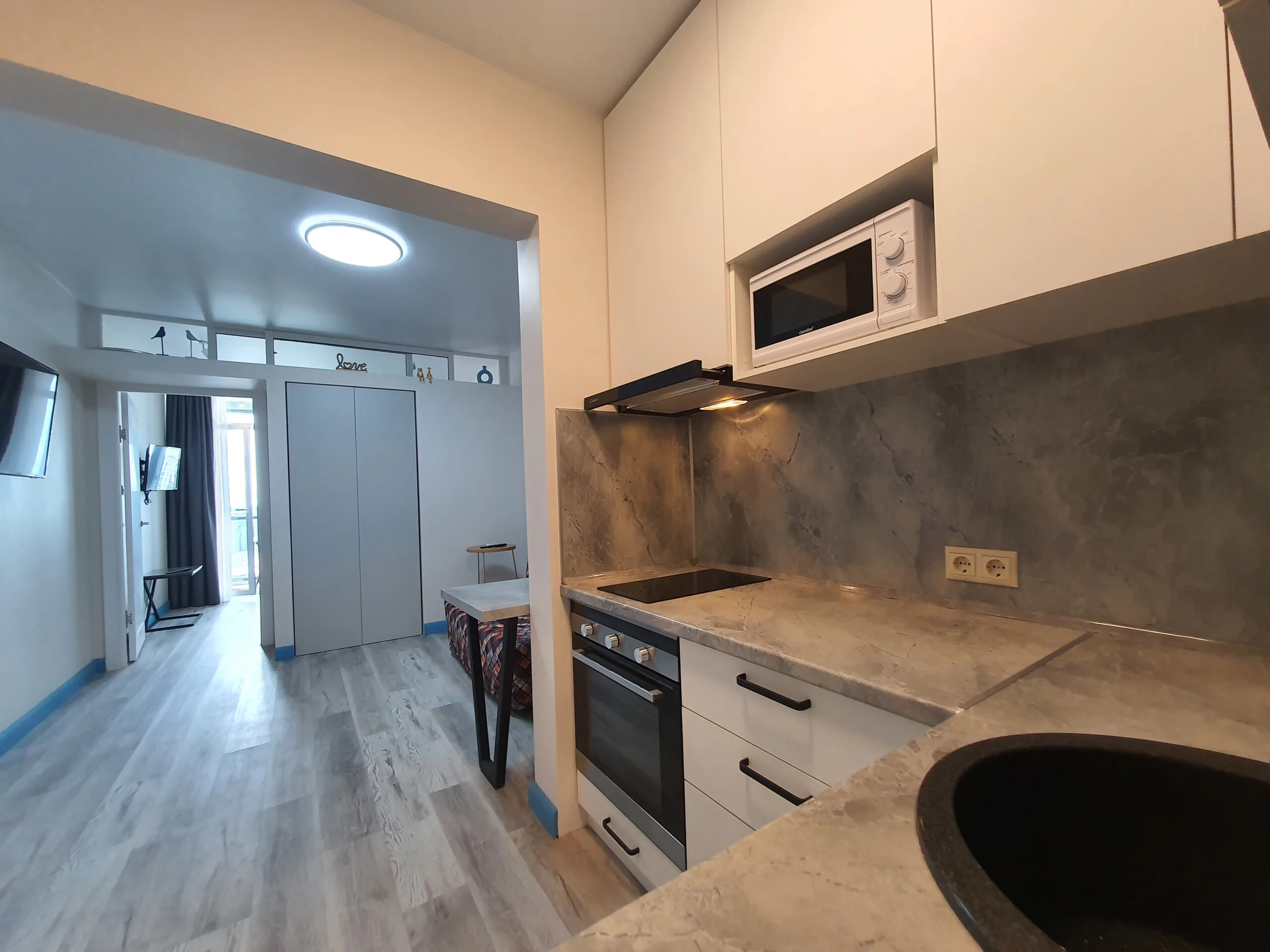 Апартаменты с видом на море на Ленина от HomeHotelSochi 6