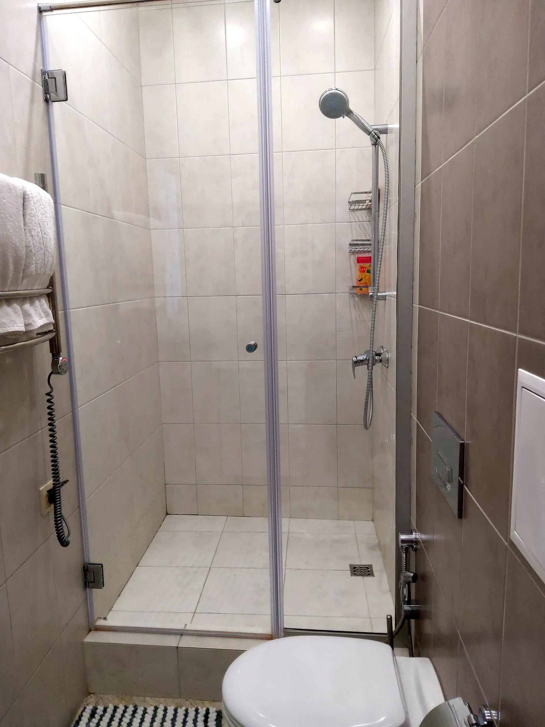 Элитные апариаменты с бассейном у моря в АК “Актёр Гэлакси “. 8