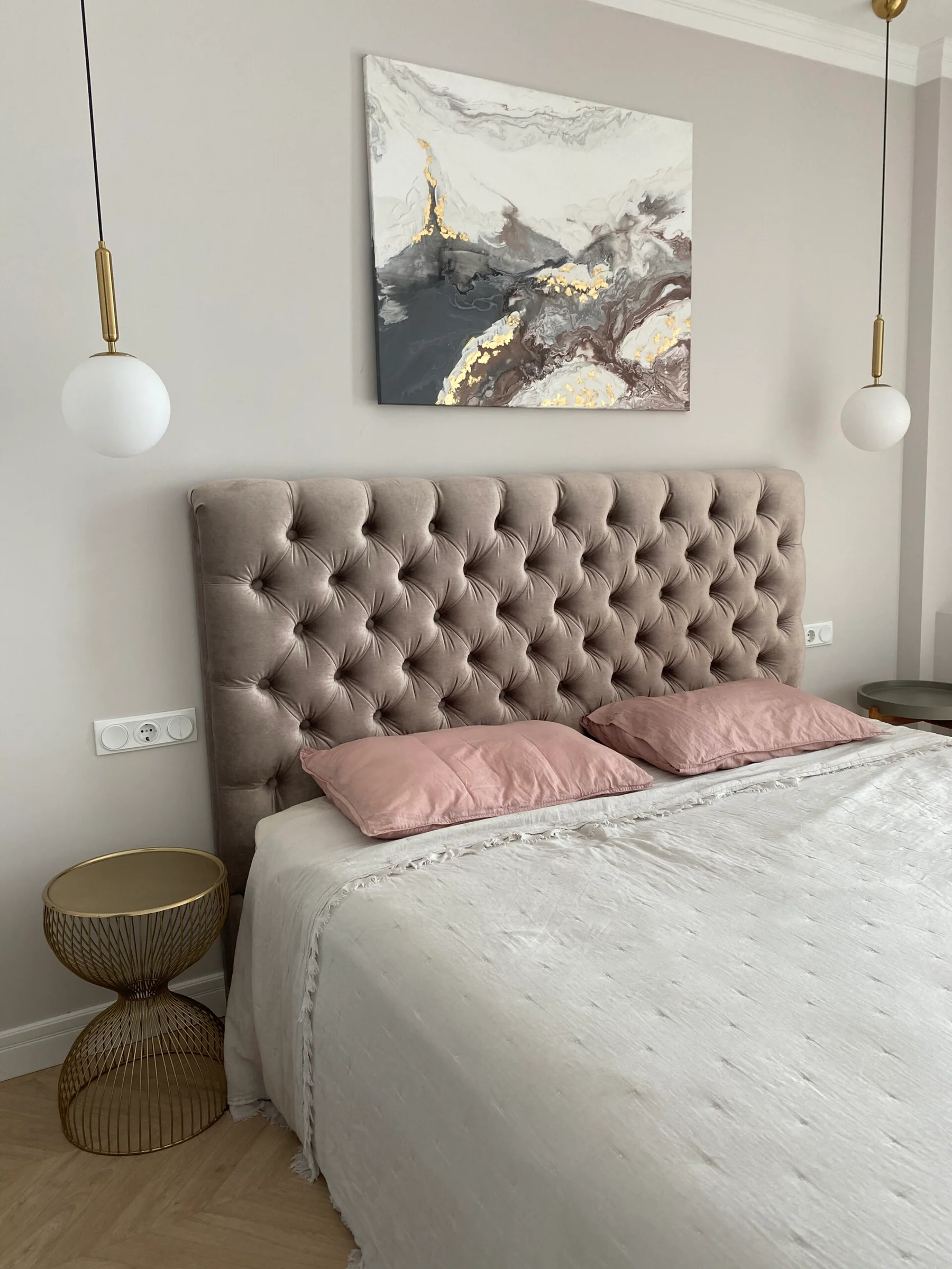 Снять 2-к квартиру в центре Сочи в ЖК Rose Del Mare посуточно 10