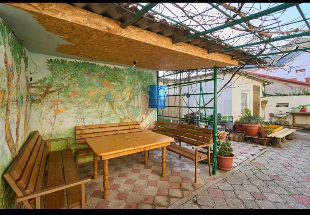 Снять квартиру посуточно в Севастополе у Графской пристани (Мокроусова 7) 6