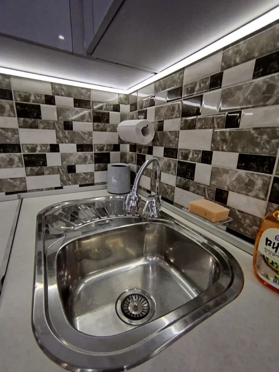 Снять квартиру посуточно в Севастополе у Херсонеса (ул Ерошенко 9) 6