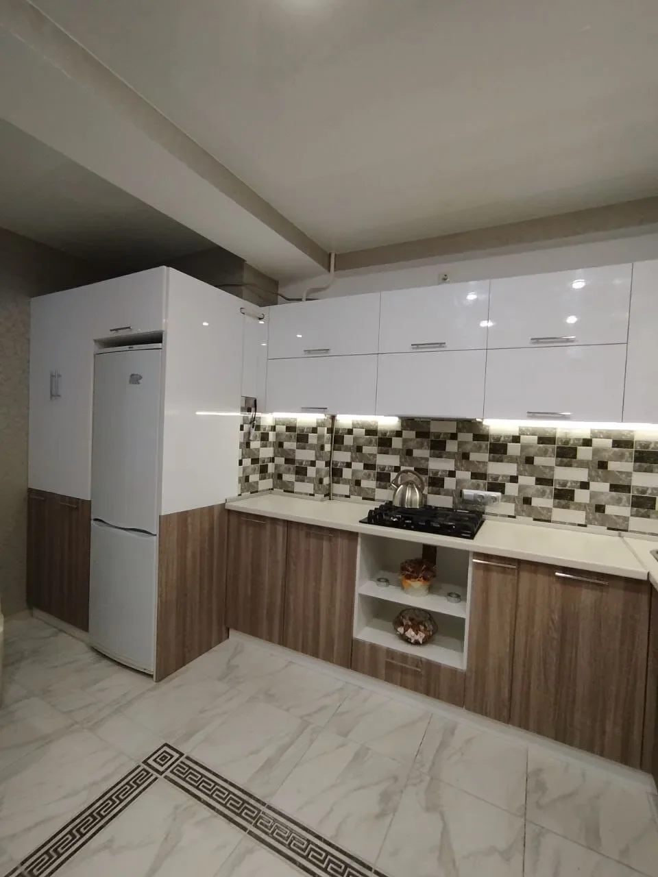 Снять квартиру посуточно в Севастополе у Херсонеса (ул Ерошенко 9) 7