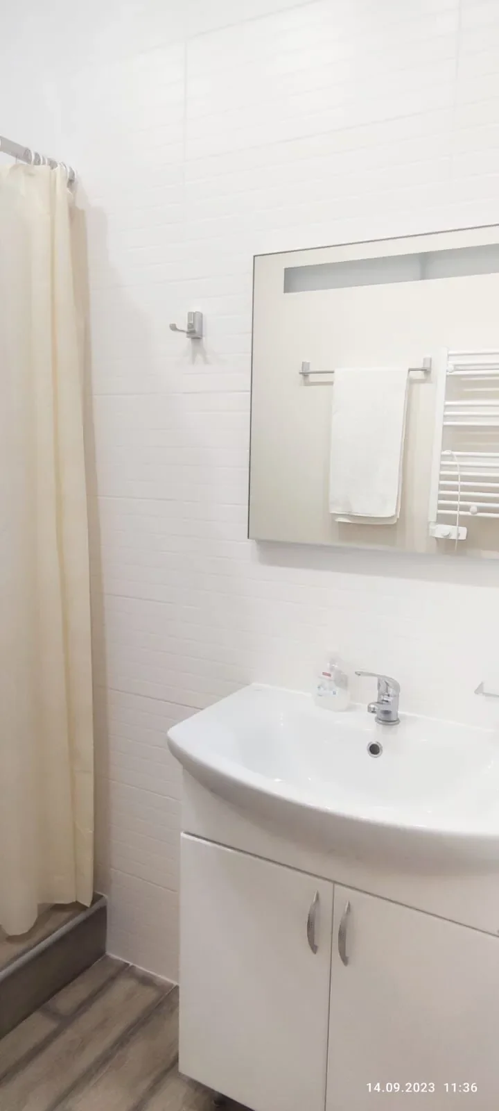 Снять квартиру посуточно в Севастополе у Сапун-горы (Горпищенко 140/2) 3