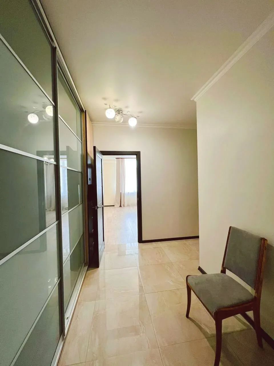 Снять квартиру посуточно в Севастополе у Сапун-горы (Горпищенко 143) 6