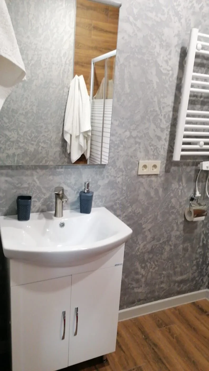 Снять на сутки студию в Севастополе у Сапун-горы (Генерала Мельника 21) 6