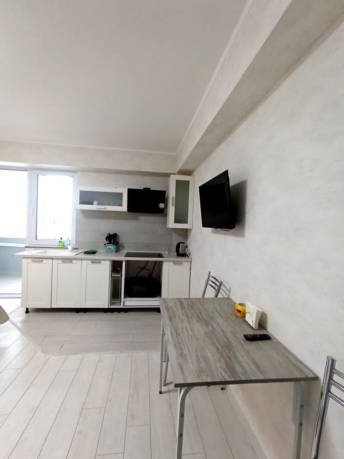 Снять квартиру посуточно в Севастополе в ЖК Доброгород (Токарева 18В) 16