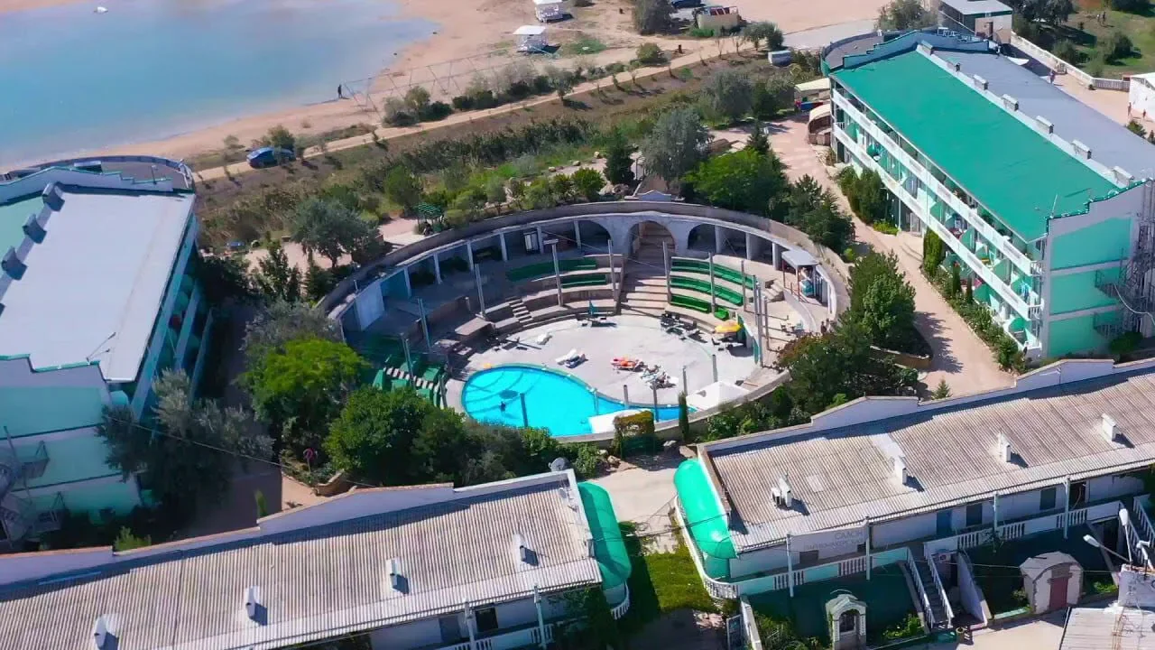 Снять квартиру посуточно в Севастополе у моря (Любоморье) 9