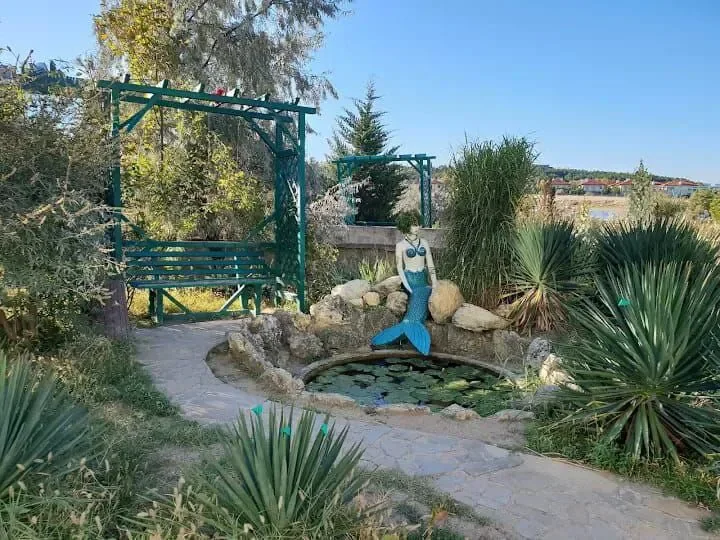 Снять квартиру посуточно в Севастополе у моря (Любоморье) 11