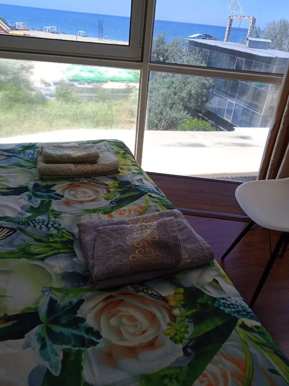 Снять квартиру посуточно в Севастополе у моря (Любоморье) 15