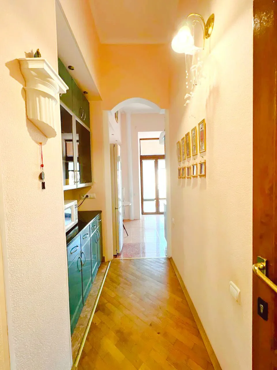 Снять квартиру посуточно в Севастополе у Графской Пристани (Мокроусова 7) 10