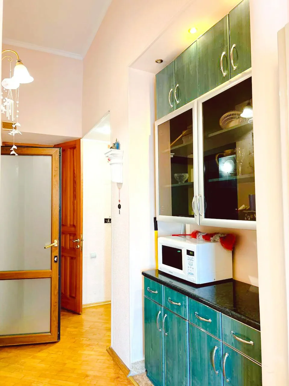 Снять квартиру посуточно в Севастополе у Графской Пристани (Мокроусова 7) 12