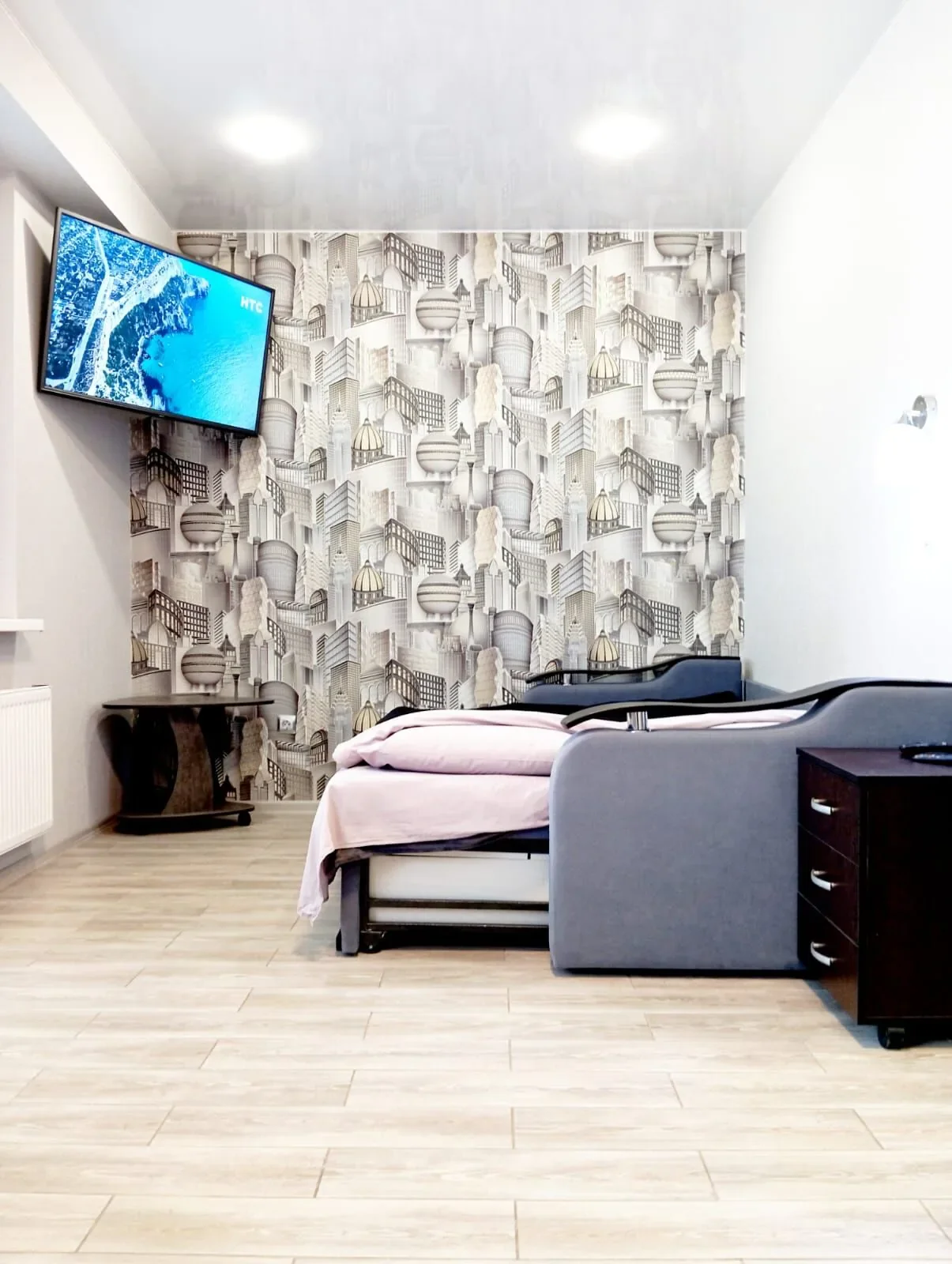 Снять посуточно студию в Севастополе в ЖК Доброгород (Токарева 18В) 13