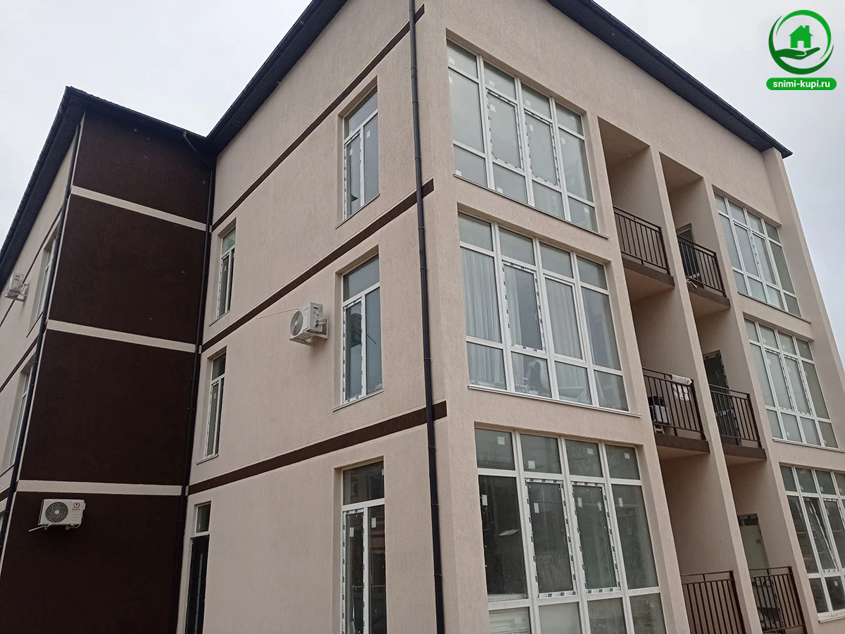 Снять посуточно студию в Севастополе у моря (Челнокова 48А) 6