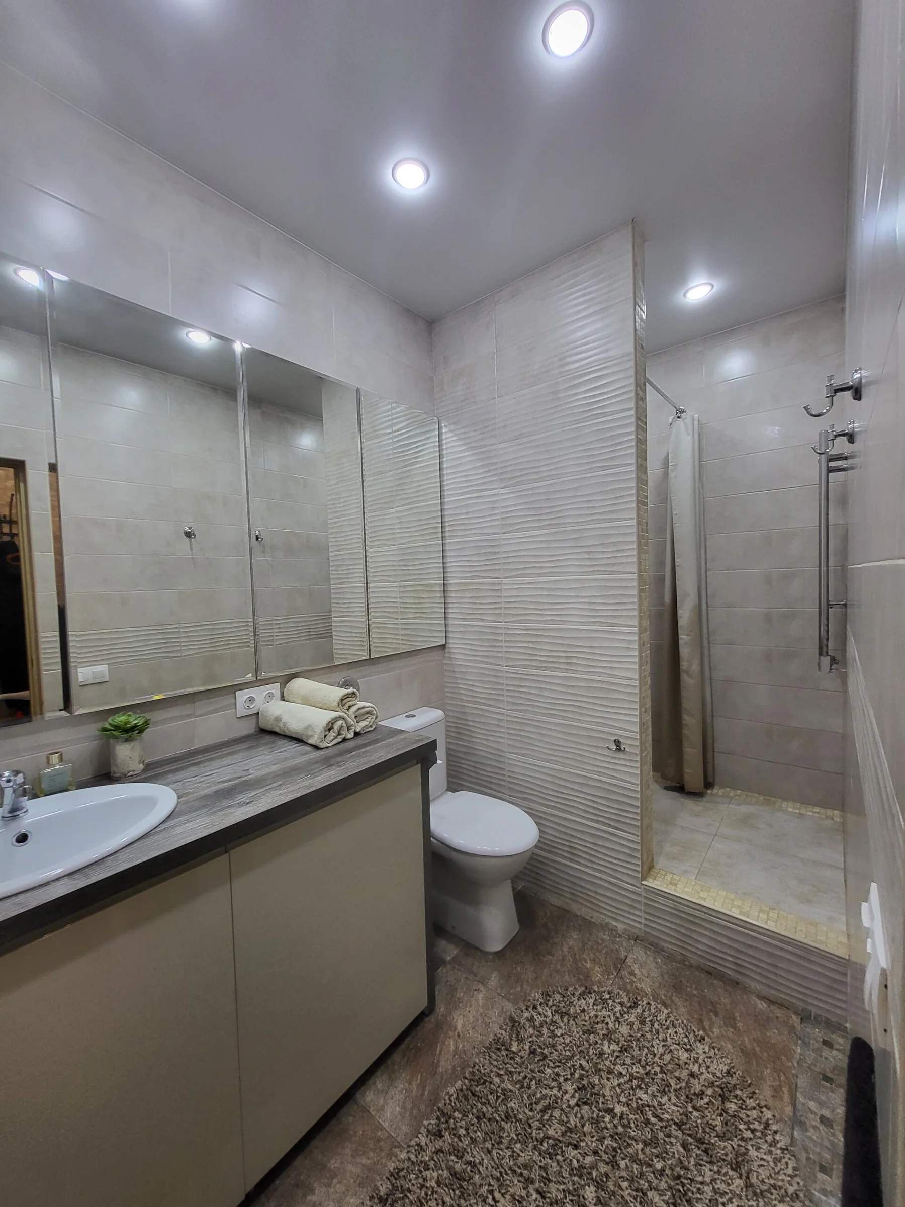 Снять 1-к квартиру у Ипподрома и ТЦ Мега в Казани посуточно 2