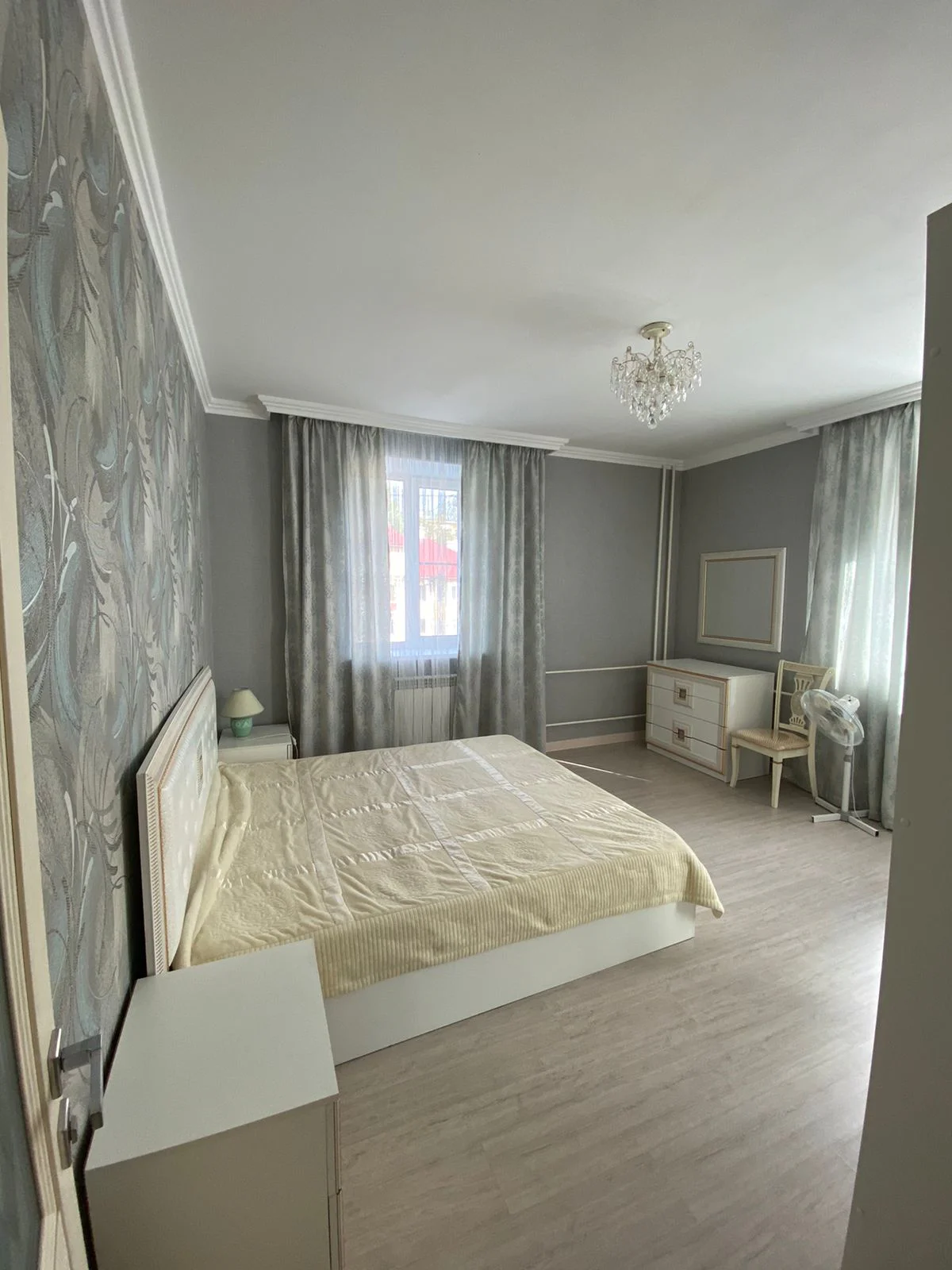 Снять просторную 3-к квартиру в Казани посуточно | у ТЦ Корстон и парка Горького