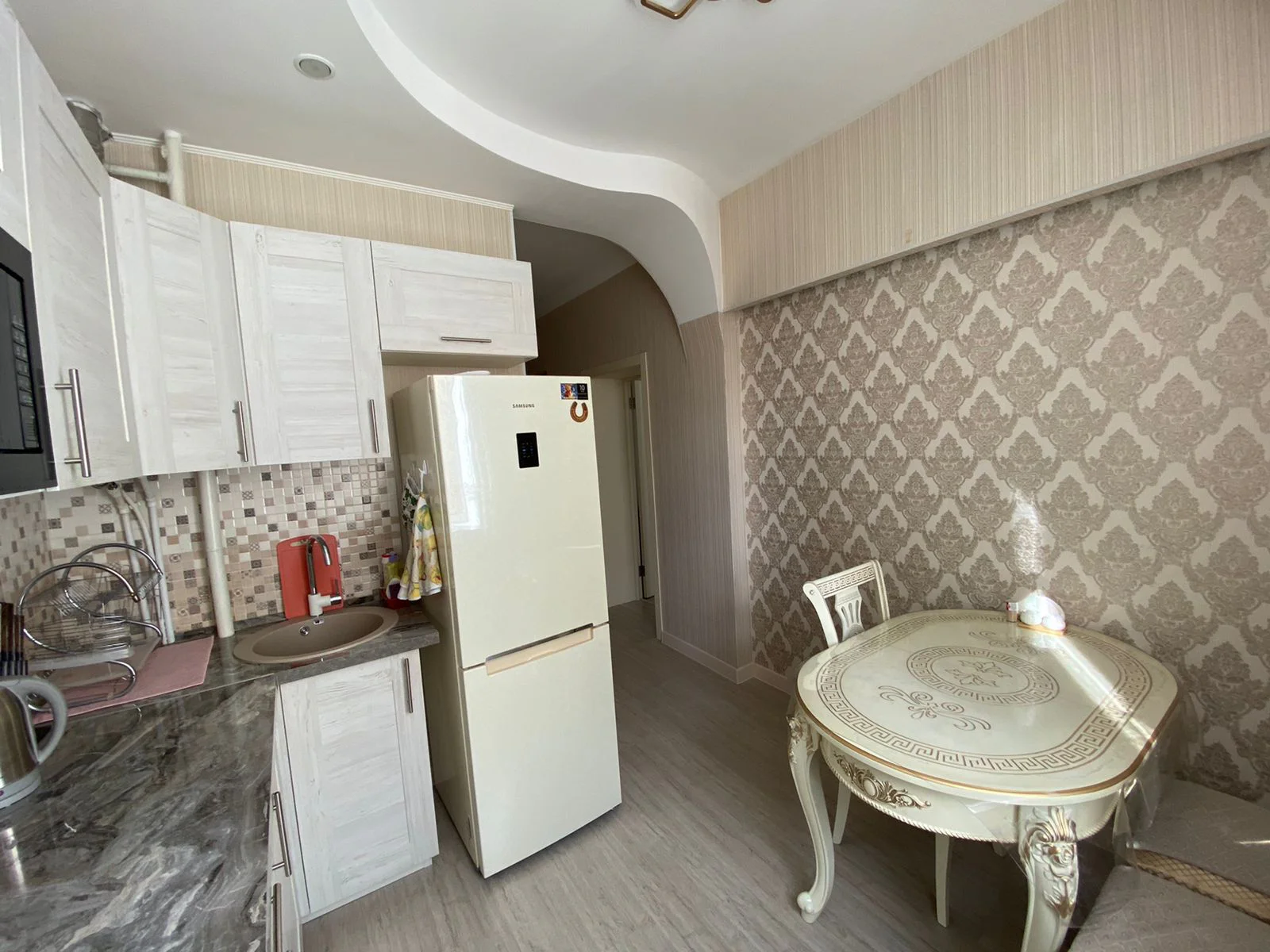 Снять просторную 3-к квартиру в Казани посуточно | у ТЦ Корстон и парка Горького 2