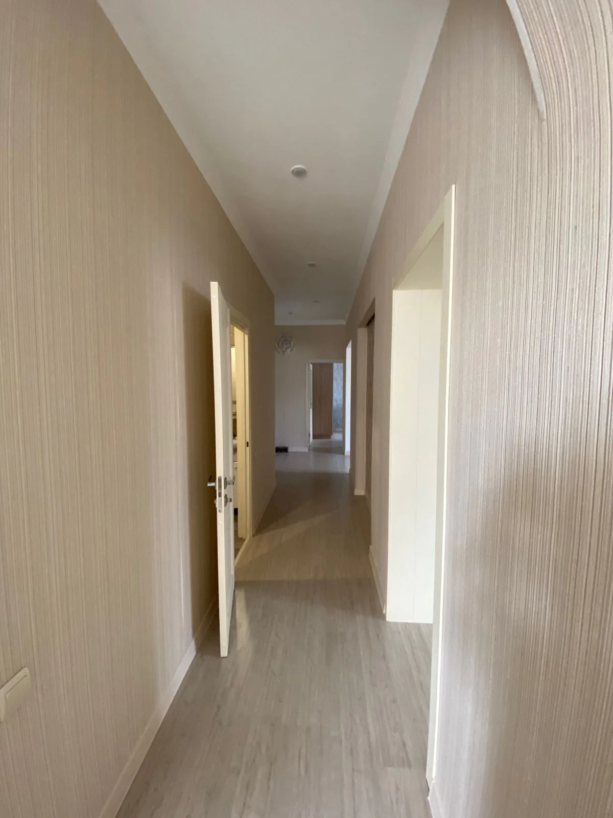 Снять просторную 3-к квартиру в Казани посуточно | у ТЦ Корстон и парка Горького 4