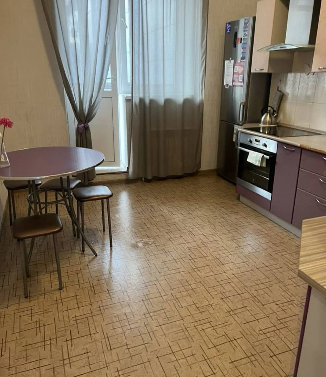 🌊 Снять квартиру в Казани посуточно — ул. Чистопольская, 71А (у Аквапарка «Ривьера») 5