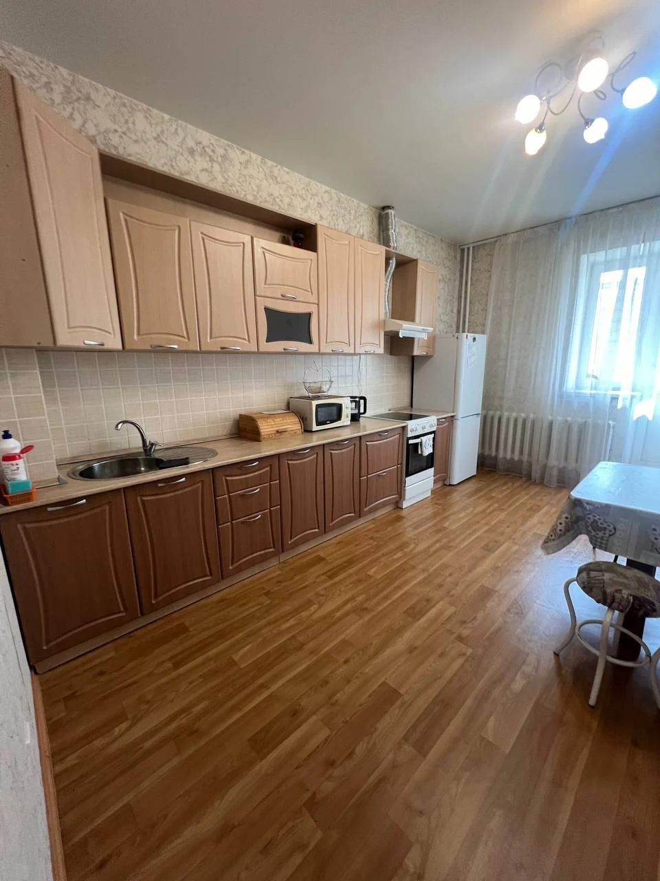 🌊 Снять 2-к. квартиру в Казани посуточно — ул. Чистопольская, 71А (у Аквапарка «Ривьера») 5