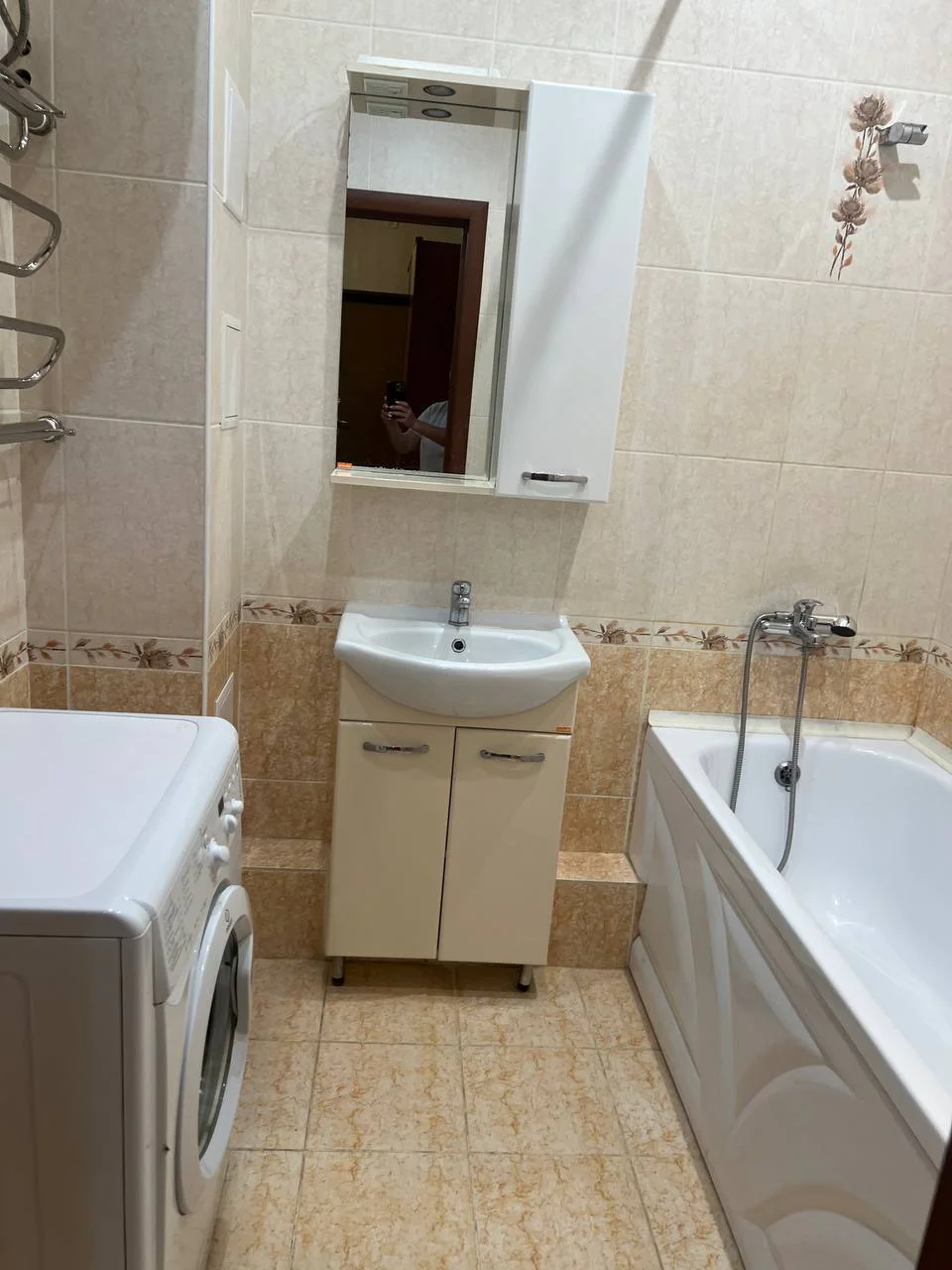 🌊 Снять 2-к. квартиру в Казани посуточно — ул. Чистопольская, 71А (у Аквапарка «Ривьера») 6