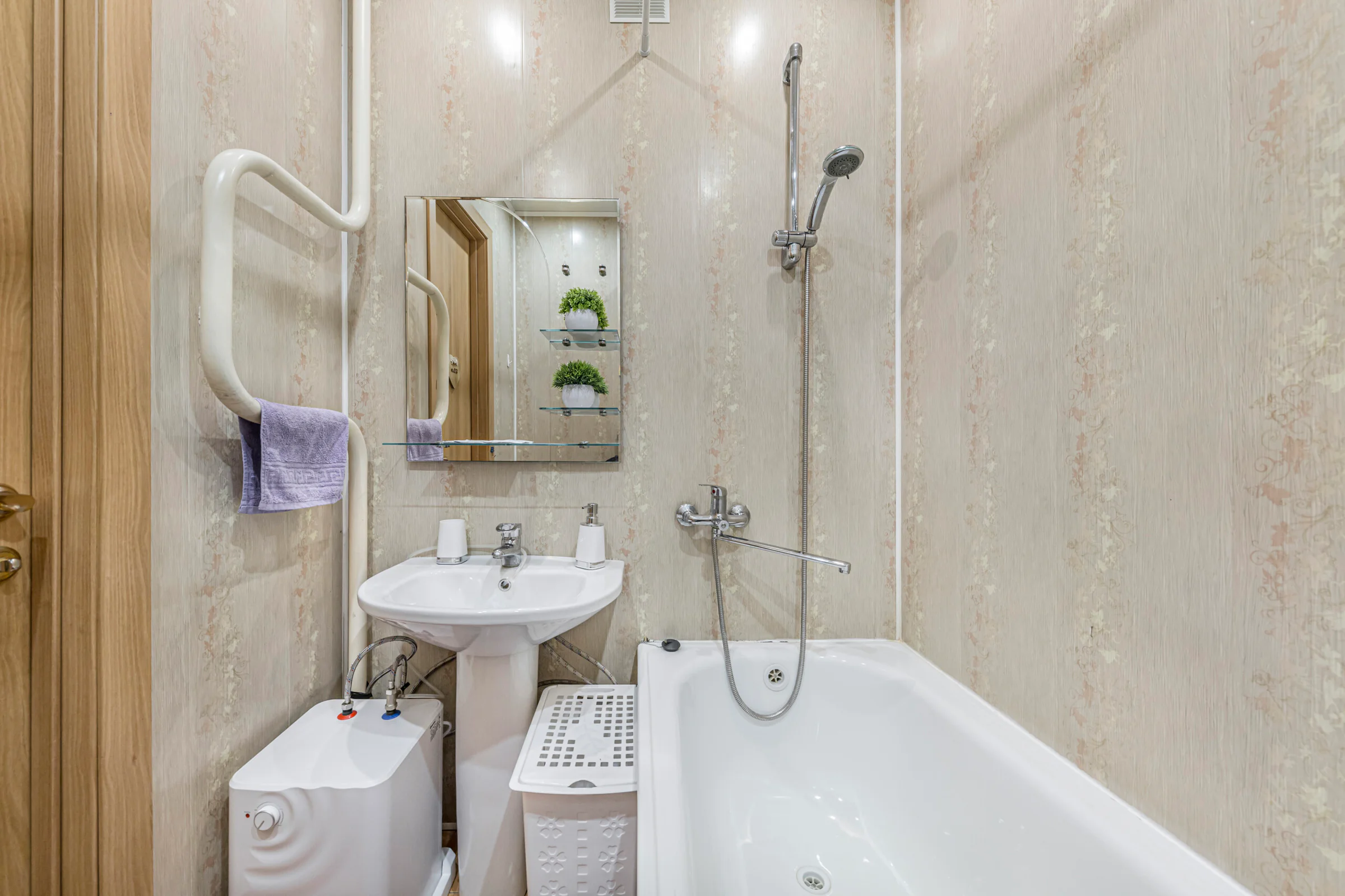 Снять однокомнатную квартиру в Челябинске рядом с Ж/Д вокзалом Посуточно 13