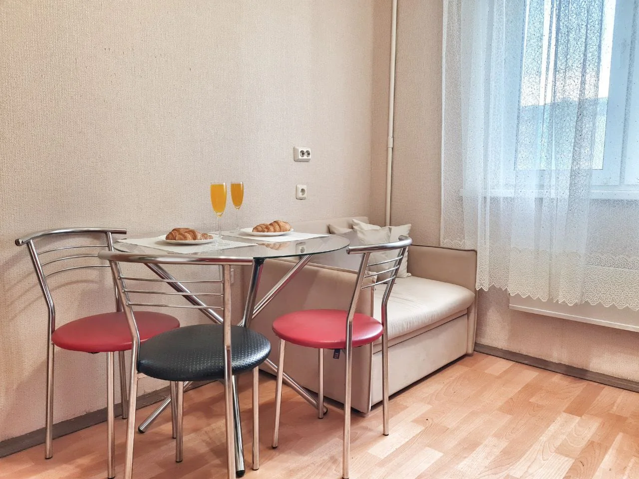 Снять однокомнатную квартиру в Челябинске ЧТЗ Посуточно 9