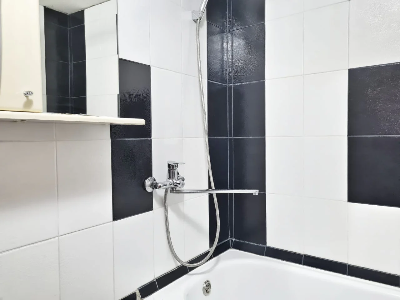 Снять однокомнатную квартиру в Челябинске ЧТЗ Посуточно 13