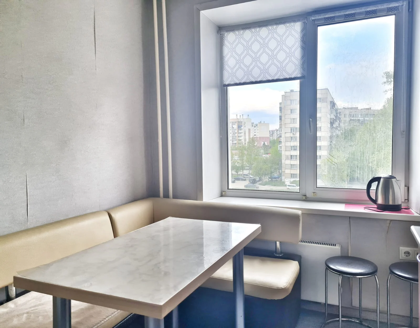 Снять однокомнатную квартиру на ЧТЗ Сад Победы Посуточно 8