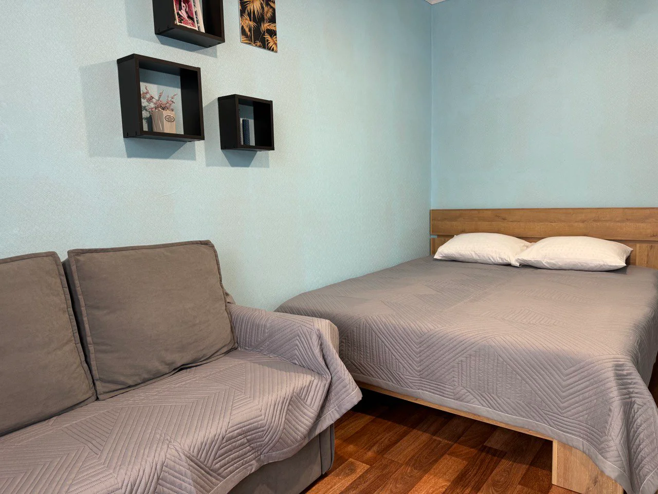 Снять 1-к квартиру в Челябинске (ЧТЗ) у ТРК «Башня» и МЦ «Медеор» посуточно 5