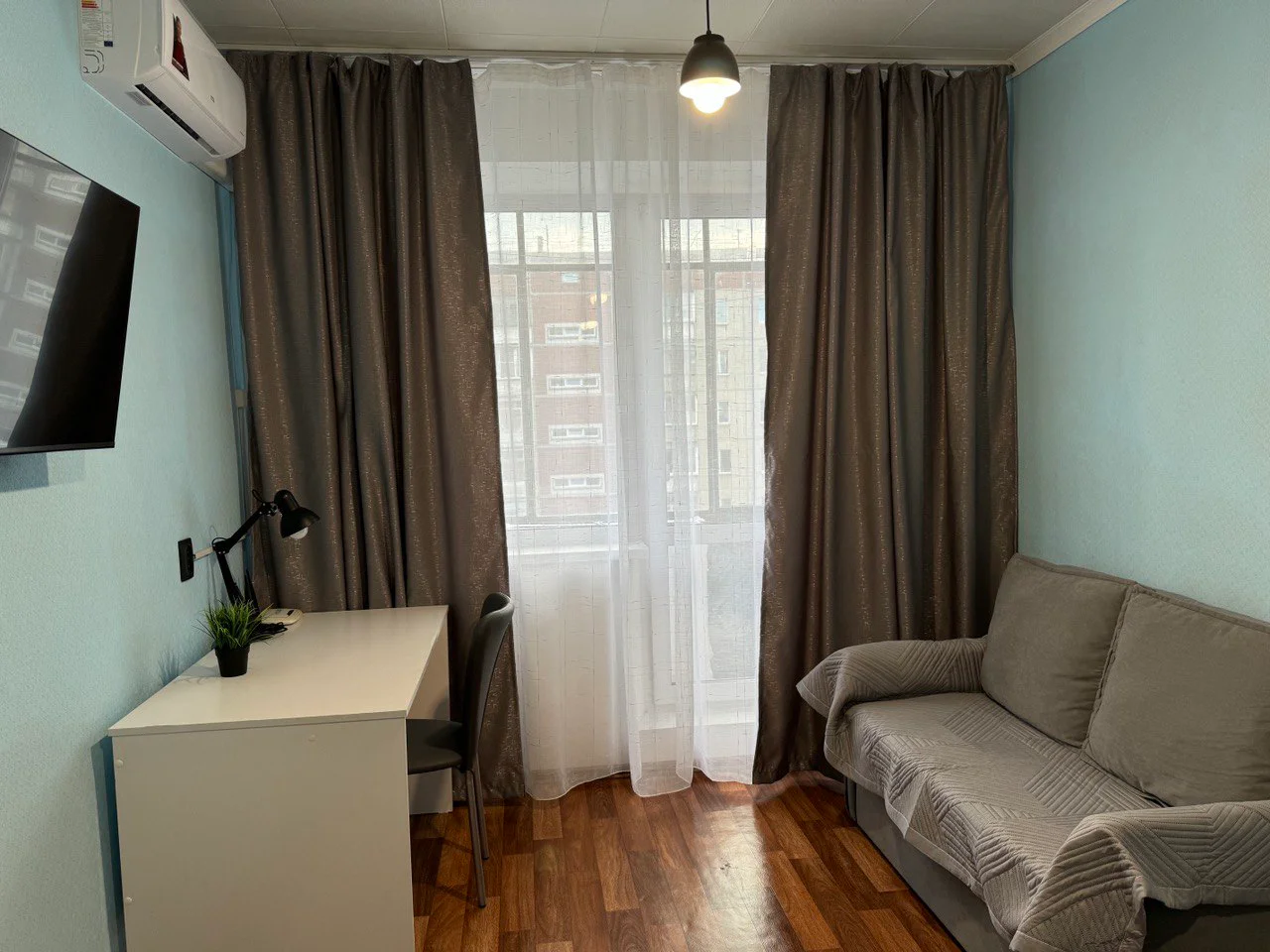 Снять 1-к квартиру в Челябинске (ЧТЗ) у ТРК «Башня» и МЦ «Медеор» посуточно 6