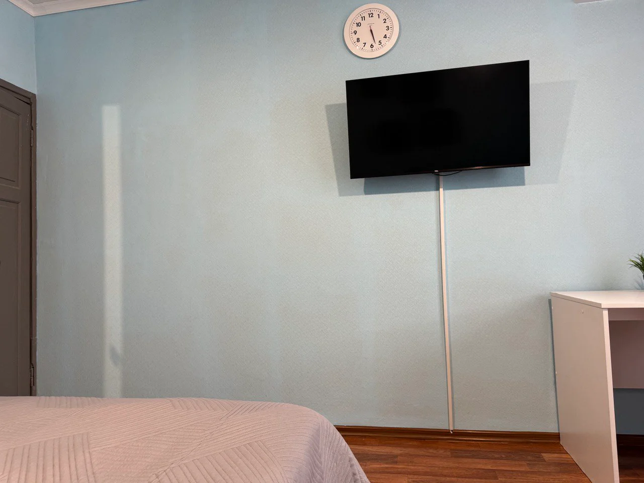 Снять 1-к квартиру в Челябинске (ЧТЗ) у ТРК «Башня» и МЦ «Медеор» посуточно 8