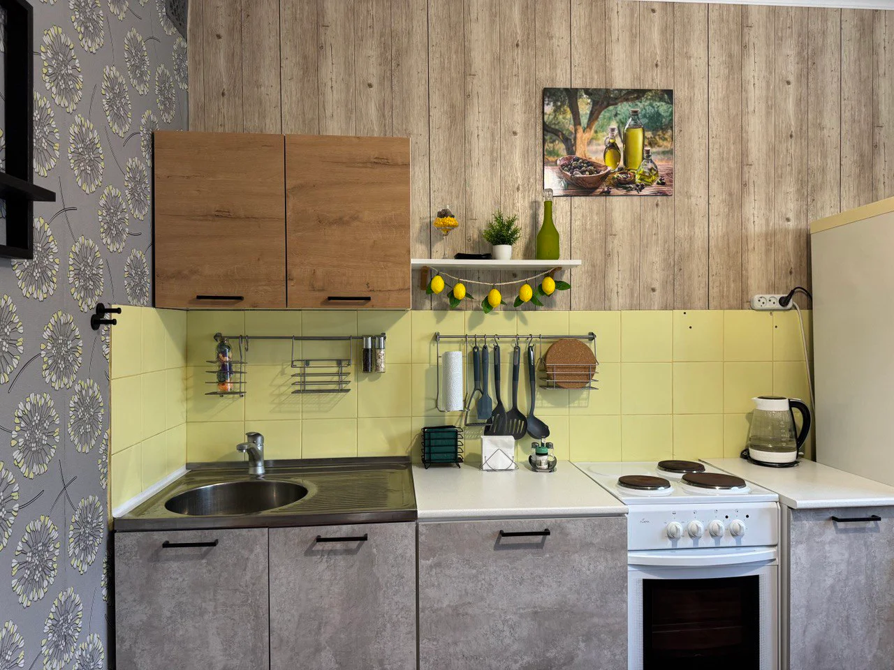 Снять 1-к квартиру в Челябинске (ЧТЗ) у ТРК «Башня» и МЦ «Медеор» посуточно 14