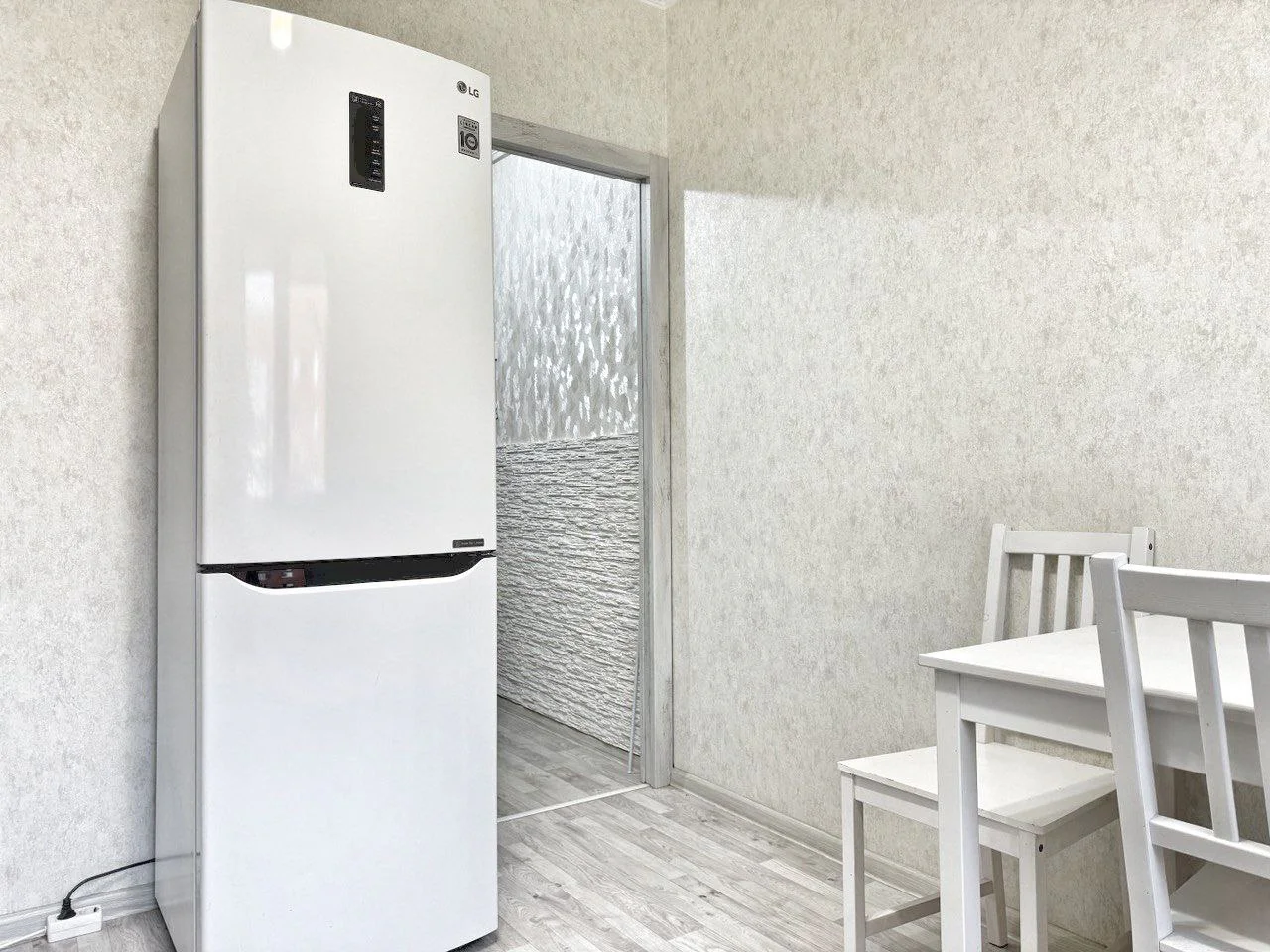 Аренда просторной 1-к квартиры в Челябинске на Тополиной аллее рядом с ЛА «Трактор» посуточно 9