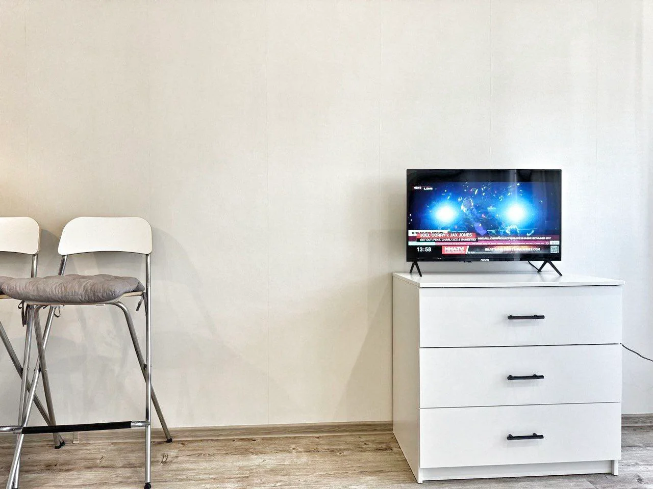 Снять уютную студию в Челябинске у арены «Трактор» и ТРК «Космос» посуточно 10