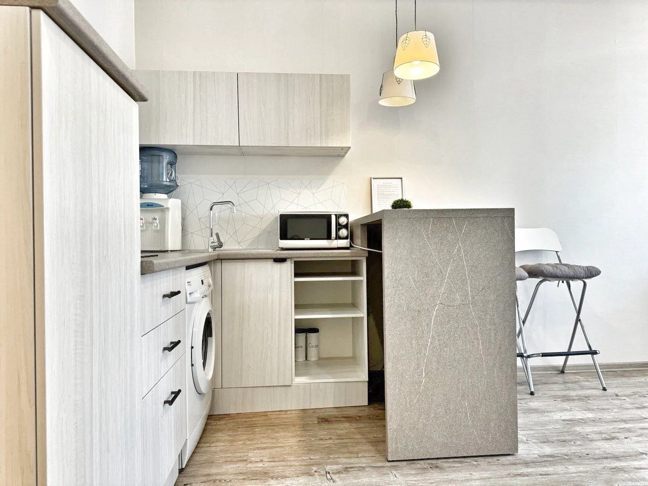 Снять уютную студию в Челябинске у арены «Трактор» и ТРК «Космос» посуточно 12