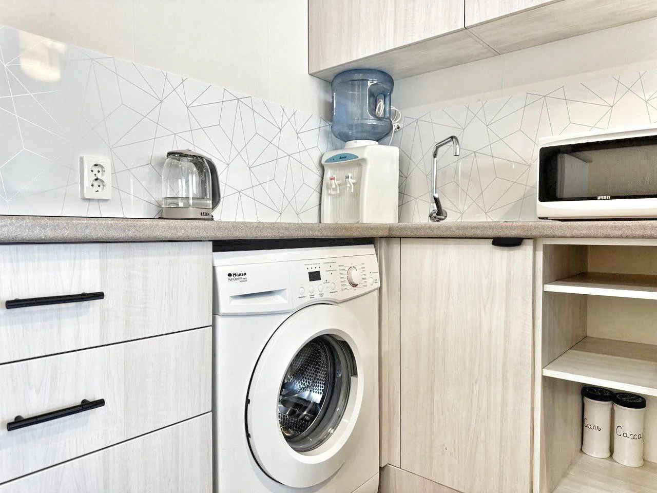 Снять уютную студию в Челябинске у арены «Трактор» и ТРК «Космос» посуточно 13