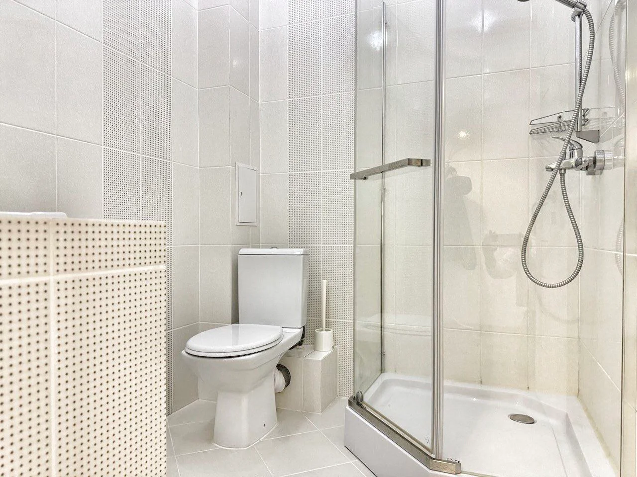 Снять уютную студию в Челябинске у арены «Трактор» и ТРК «Космос» посуточно 17