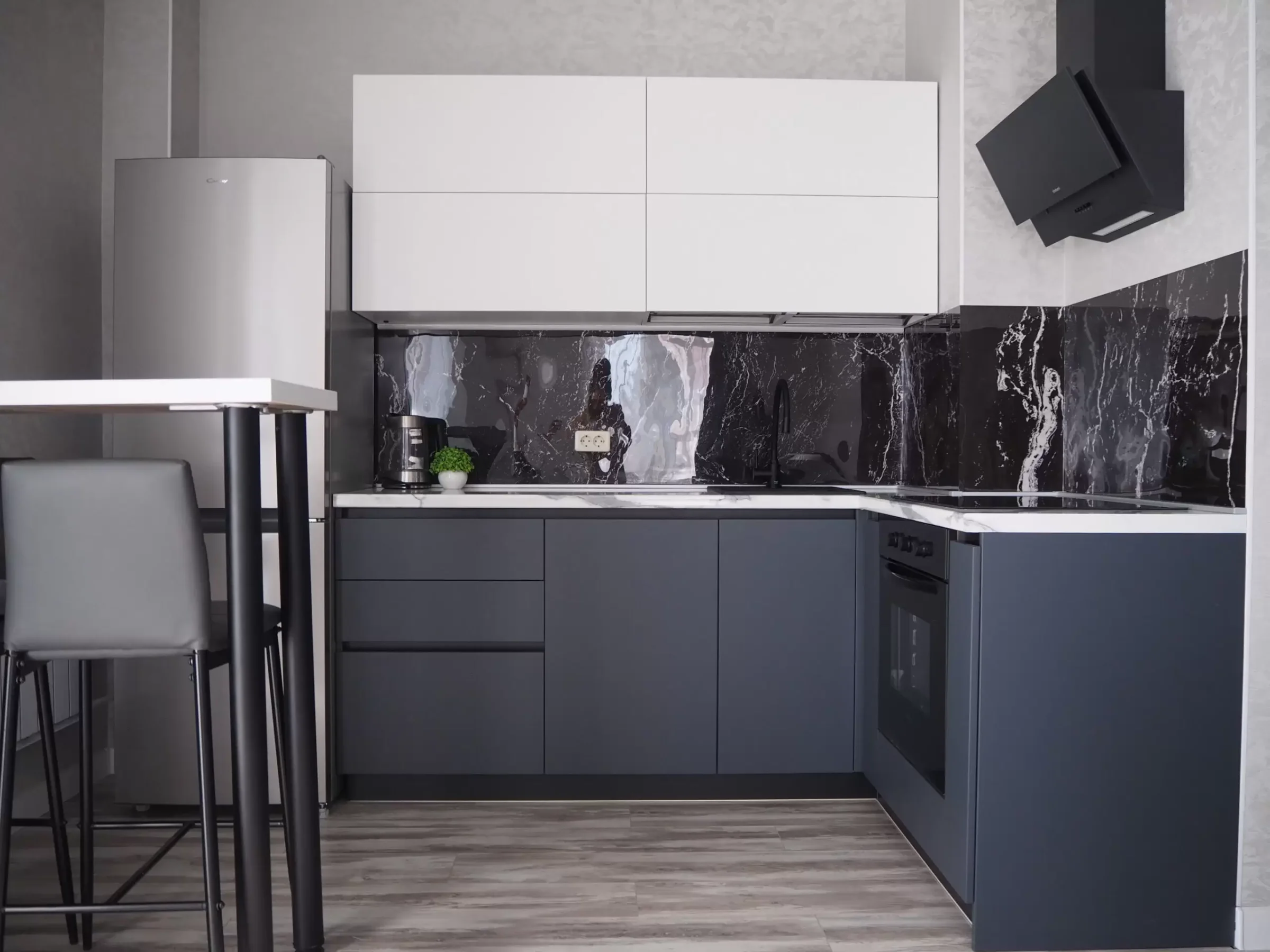 🏢 Снять квартиру-студию у ТРК «Алмаз» и БЦ «Аврора» посуточно 4