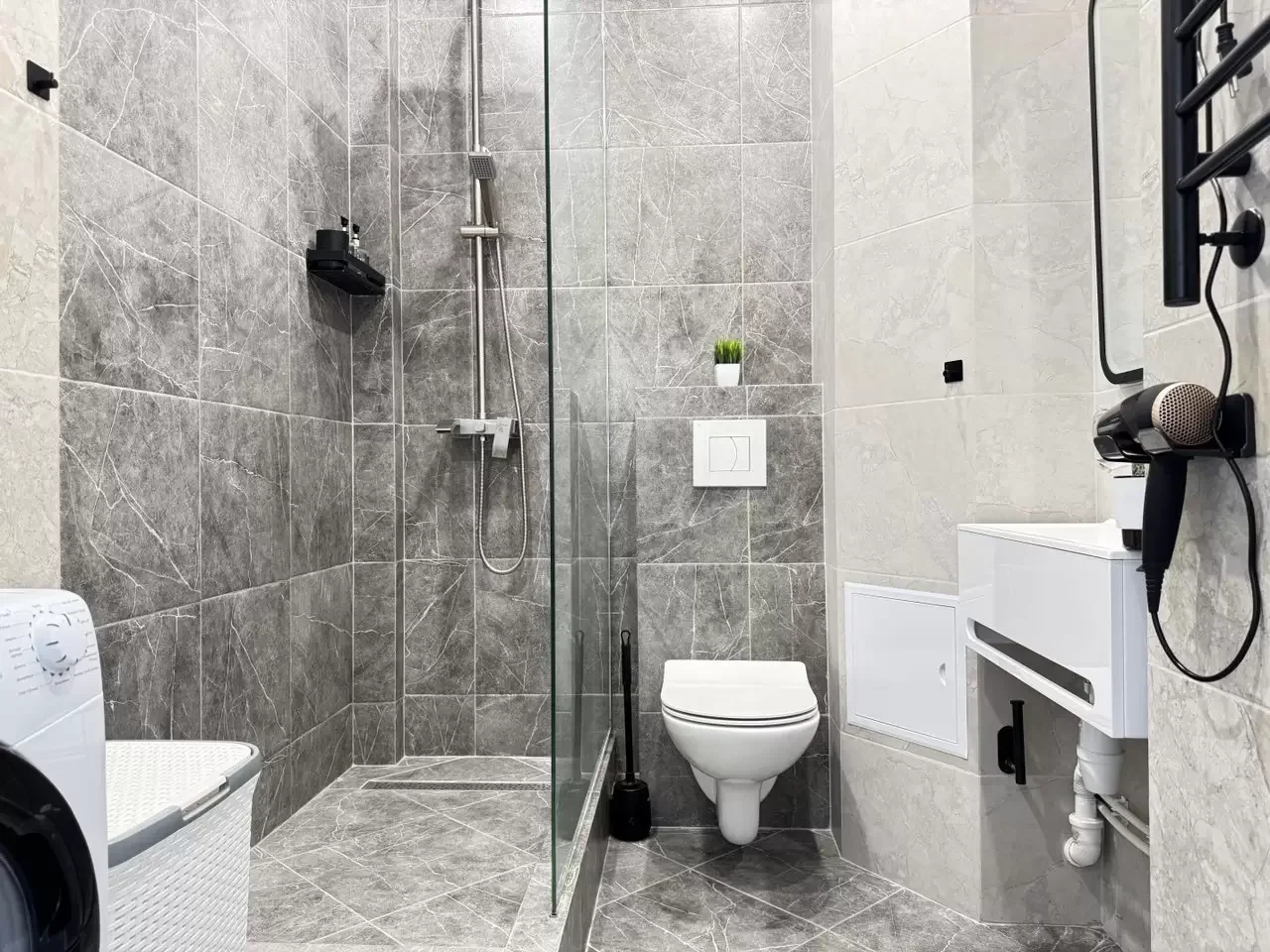 🏢 Снять квартиру-студию у ТРК «Алмаз» и БЦ «Аврора» посуточно 6