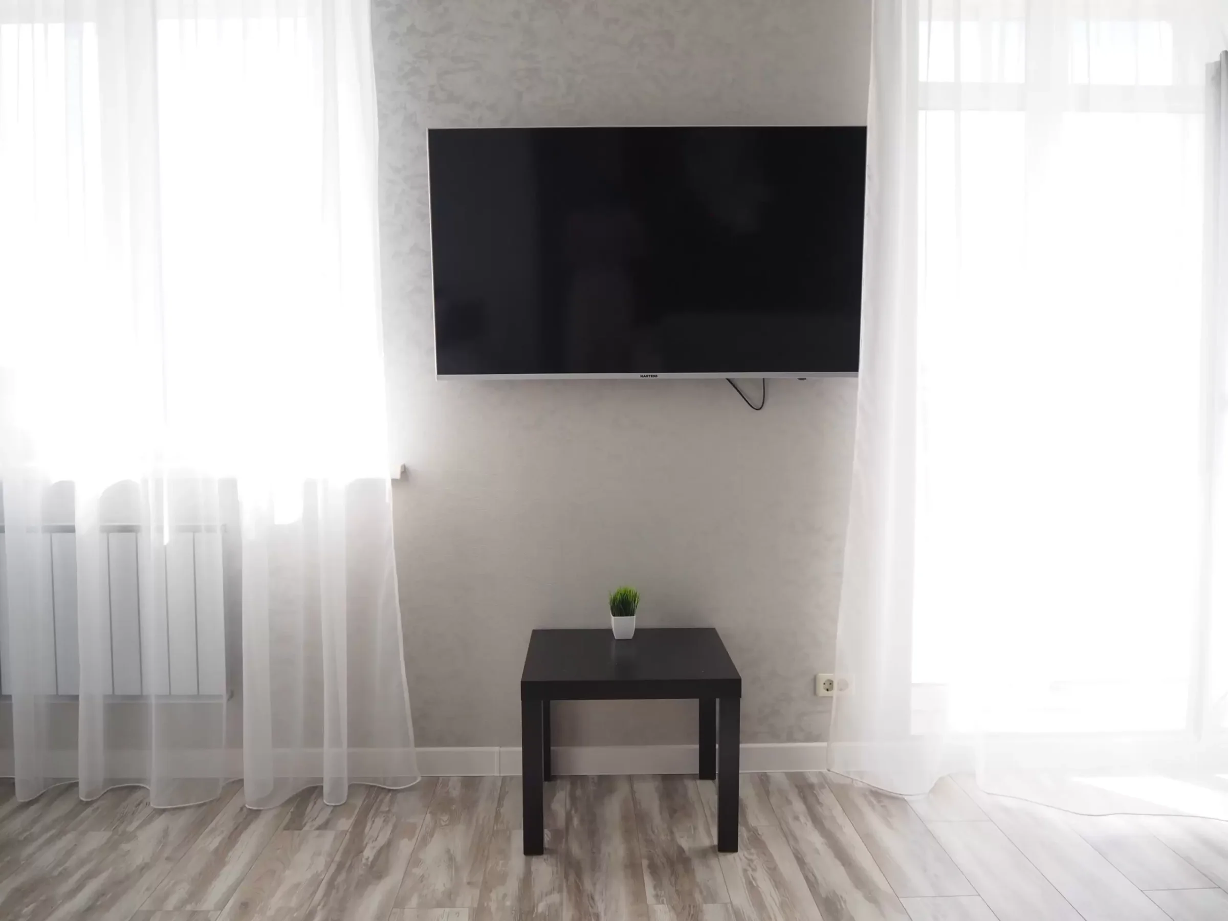 🏢 Снять квартиру-студию у ТРК «Алмаз» и БЦ «Аврора» посуточно 12