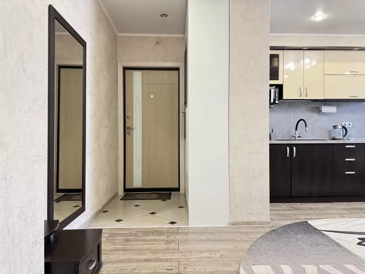 🏢 Снять стильную 2-к квартиру (евродвушку) в ЖК «Академ Riverside» посуточно 12