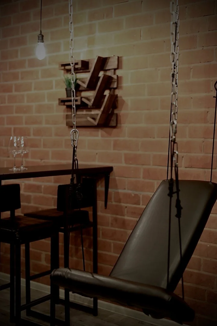 Снять тематическую студию «50 оттенков» в центре Челябинска посуточно 7